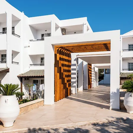 Elvita Beach Hotel-2