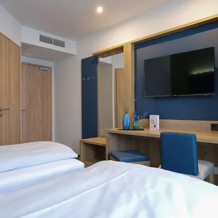 Reos Hotel Isny-3