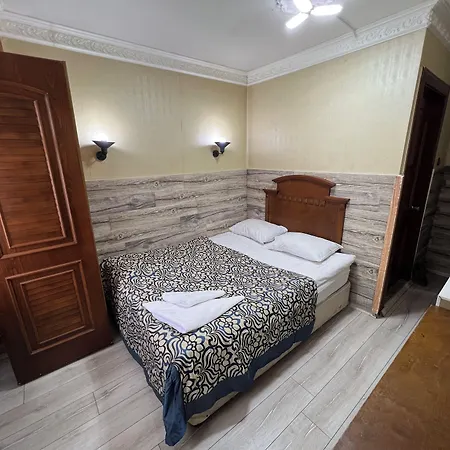 Hotel Red Rose-2