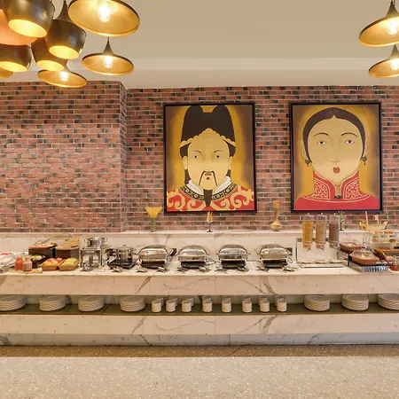 Lemon Tree Hotel, Centre Point, Jamshedpur-2
