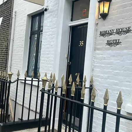 Romany House Hotel-3
