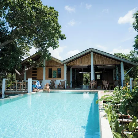 Ocean Green Eco Lodge-2