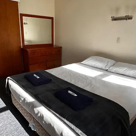 Abbey Travel Lodge Motel-2