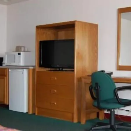Country Haven Inn-3