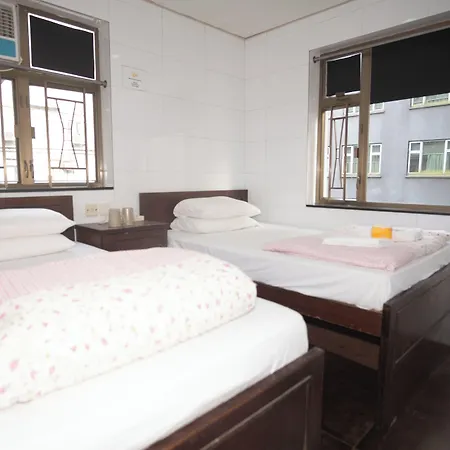 Hollywood Guesthouse-3