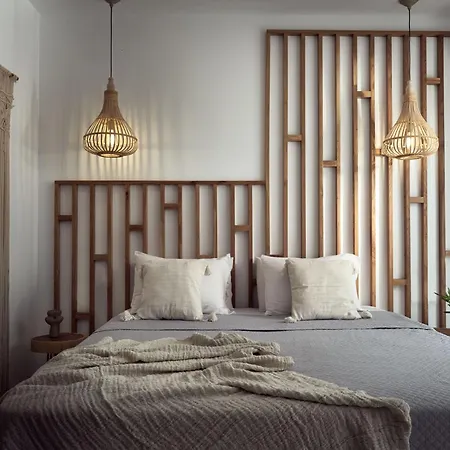 Cassiopeia Rooms & Suites-3