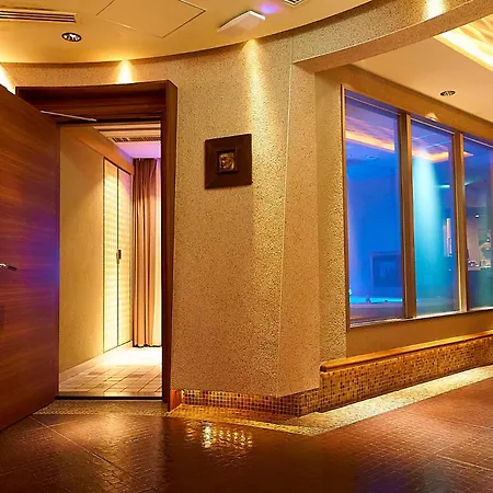 The Skm Tokyo Hotel & Dining-3