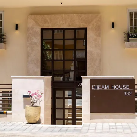 Dream House-3