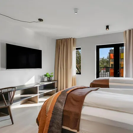 Strand Hotel Apartments-3