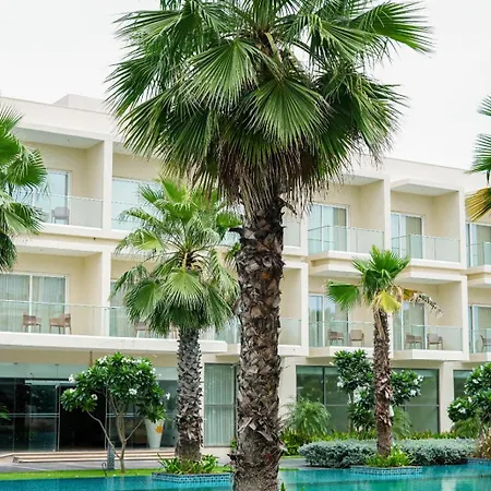 Golden Sands - By The Bay Resorts-3