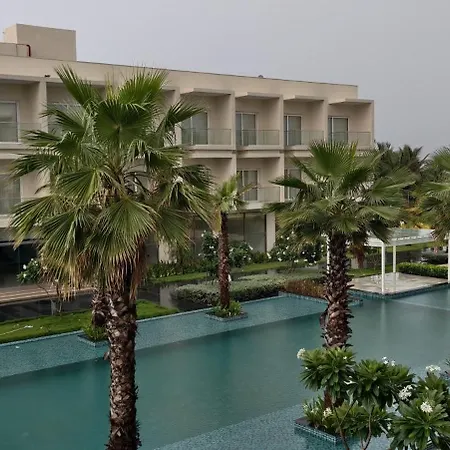 Golden Sands - By The Bay Resorts-2