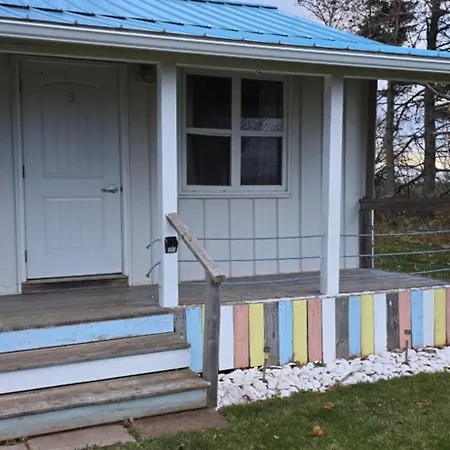 Seashell Motel-2