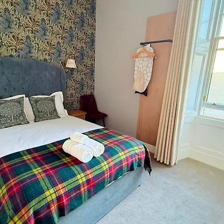 Armadillo Guest House- Adults Only-3