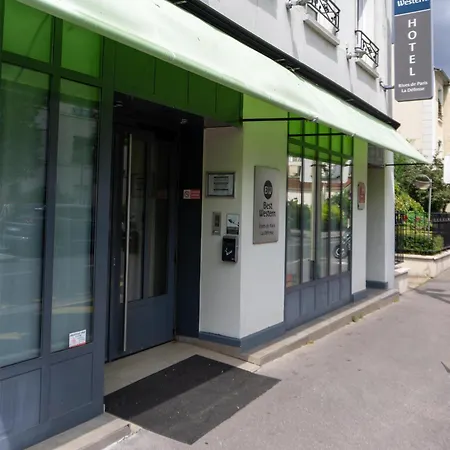 Best Western Rives de Paris La Defense-3