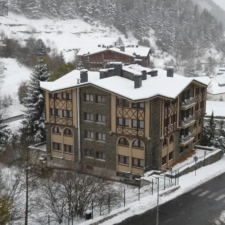 Hotel Xalet Verdu-3