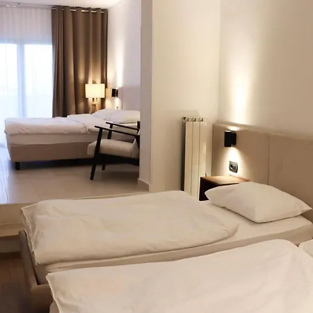 Rooms Vodisek - Depandansa Hotela Capris Capodistria Boutique-2
