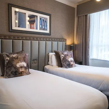 Number 10 Hotel-2