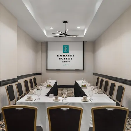 Embassy Suites By Hilton Laredo-3