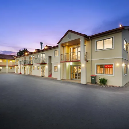 New Castle Motor Lodge-3