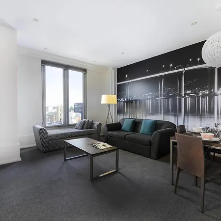 Mantra One Sandy Bay Road-2