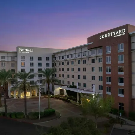 Courtyard Phoenix Chandler/Fashion Center-2