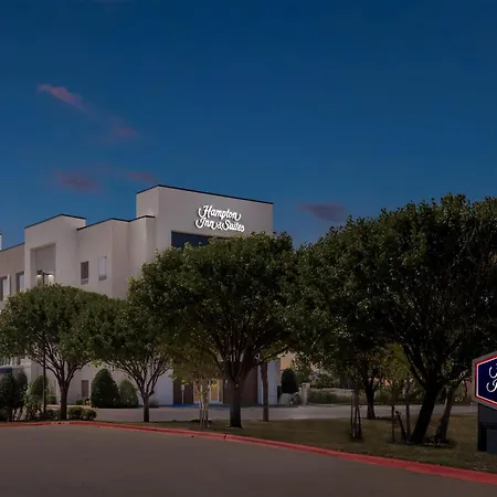 Hampton Inn And Suites Waxahachie-3