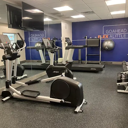 Holiday Inn Express And Suites Winchester By Ihg-3