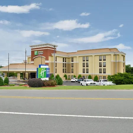 Holiday Inn Express Burlington By Ihg-3