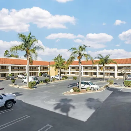 Best Western Plus Big America-3