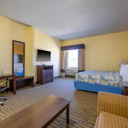 Studio 6 Suites Pasadena, TX-2