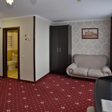Hotel Mir-3