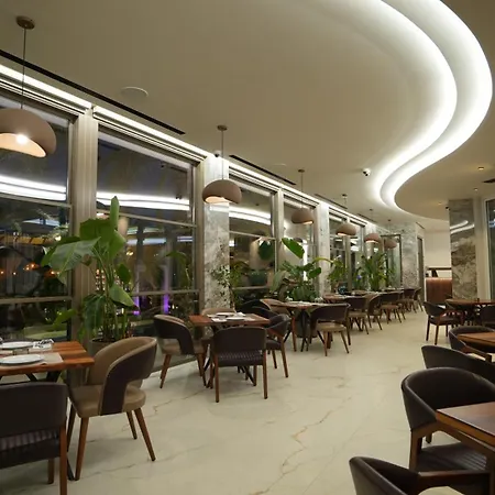 Iliria Internacional Hotel-3