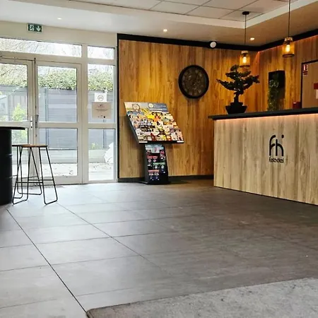 Fasthotel Dunkerque-3