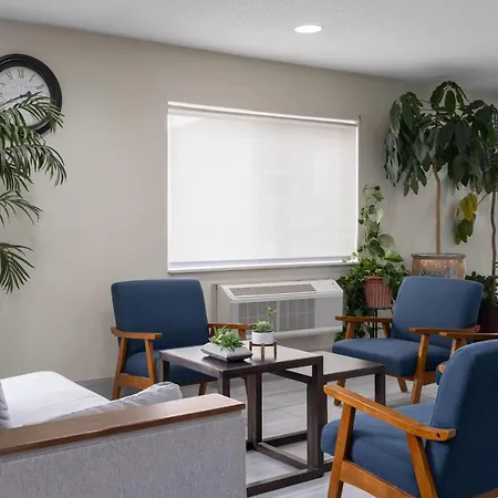 Travelodge By Wyndham Fargo-2