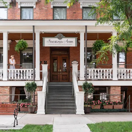 Saratoga Arms Hotel-3