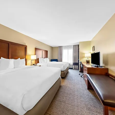 Comfort Inn & Suites West - Medical Center-3