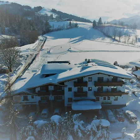 Alpenhotel Landhaus Küchl-3