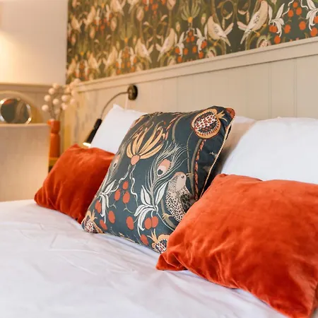 The Harbour Guest House-3