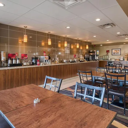 Best Western Plus Fox Creek-2