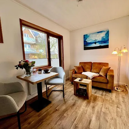Kapitänshaus Lassen - Zimmer Nes Pük-2