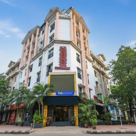 Fabhotel Ivory Inn Park Circus-3