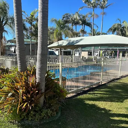 Sussex Palms Holiday Park-2