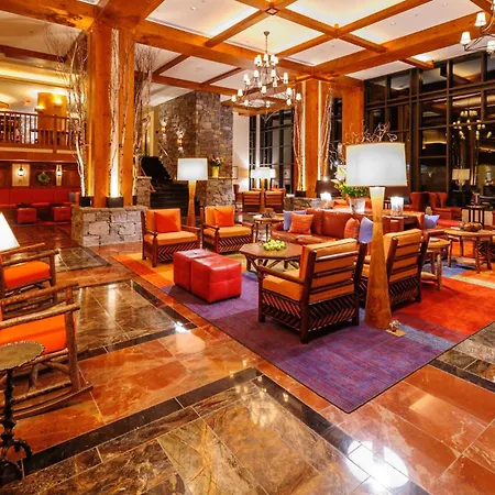 1117 Lodge At Spruce Peak Ski In Ski In Ski Out King Studio By Stowe Mountain Rentals-3