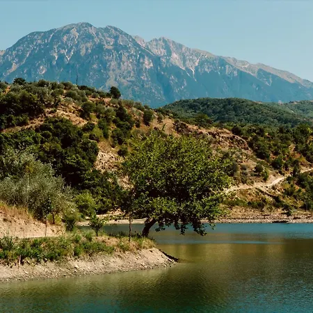 Alpeta Agrotourism & Winery - Roshnik , Berat-3