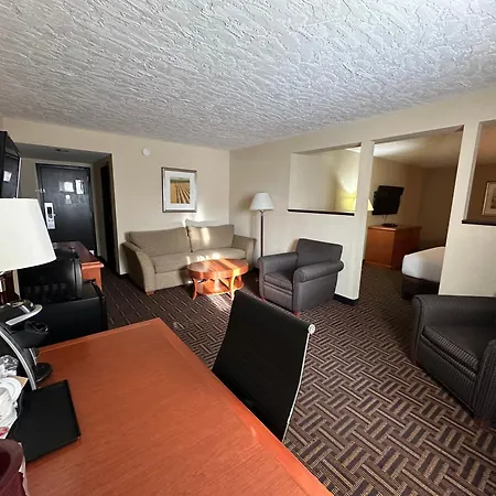 Wyndham Garden Medicine Hat Conference Center-3