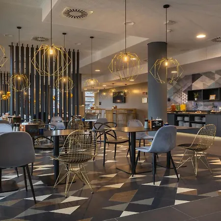 Holiday Inn - The Niu, Ridge Halle Central Station By Ihg-2