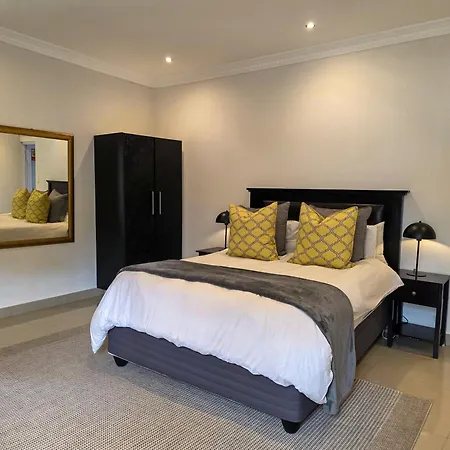 Illovo Beach House-3
