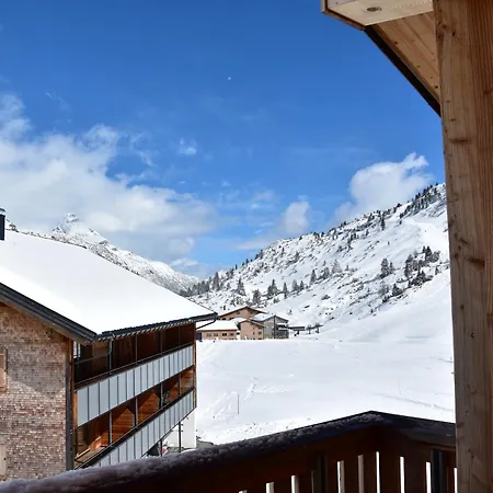 Apart-Wolf-Arlberg-3