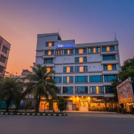 Fabhotel Raj Darbar - Nr Kolkata Airport-2