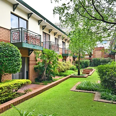 Courtyard Hotel Rosebank-2